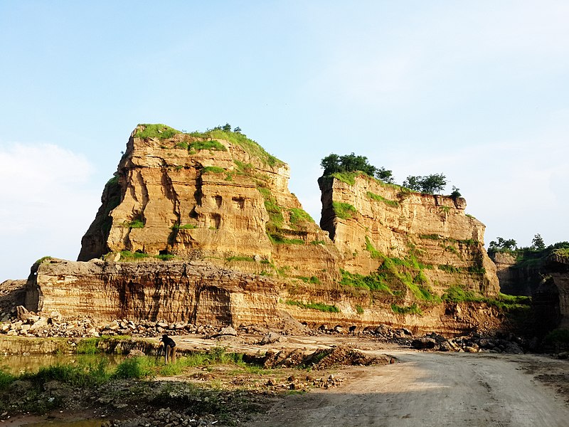 brown canyon semarang