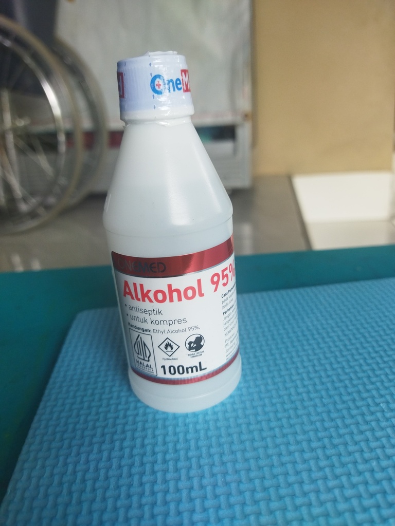 Alkohol 95% 100ml Onemed